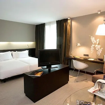 Silken Gran Teatro Hotel 4*
