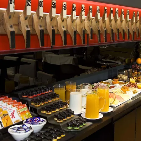 西尔肯大剧院酒店 4*