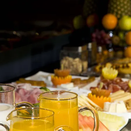 西尔肯大剧院酒店 4* Burgo