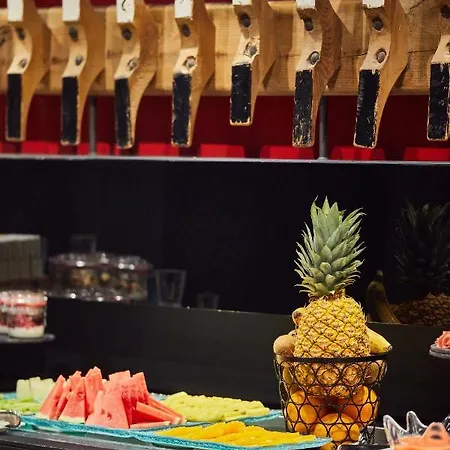 Silken Gran Teatro Hotell