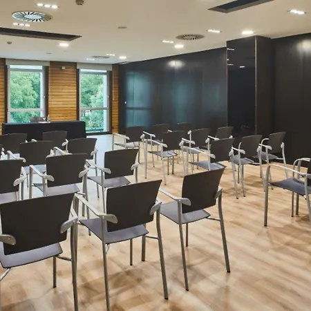 Silken Gran Teatro Hotell Burgo