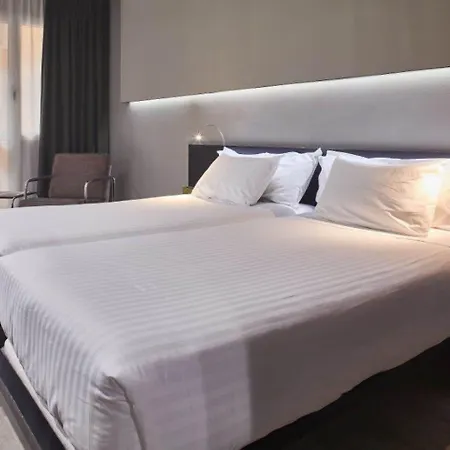 Silken Gran Teatro Hotell Burgo