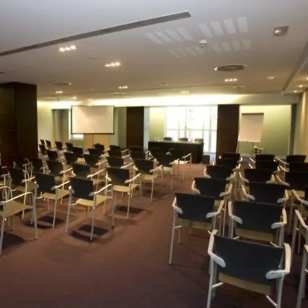 Otel Silken Gran Teatro 4*
