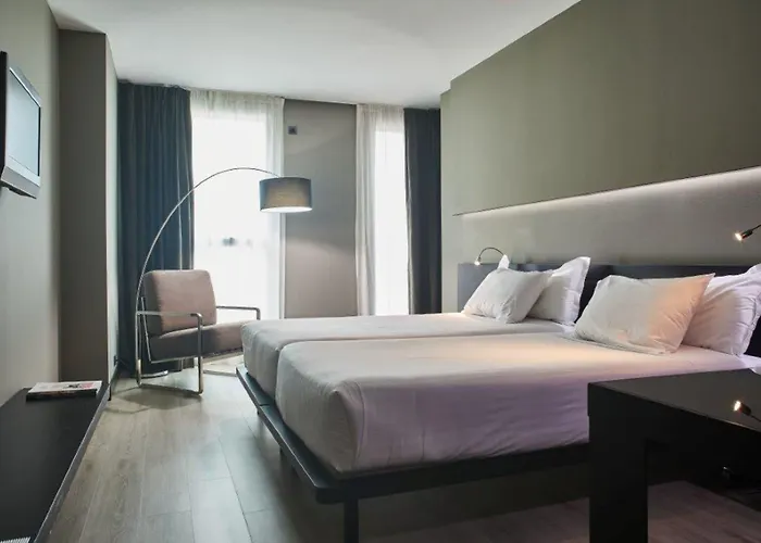 Hotel Silken Gran Teatro 4*